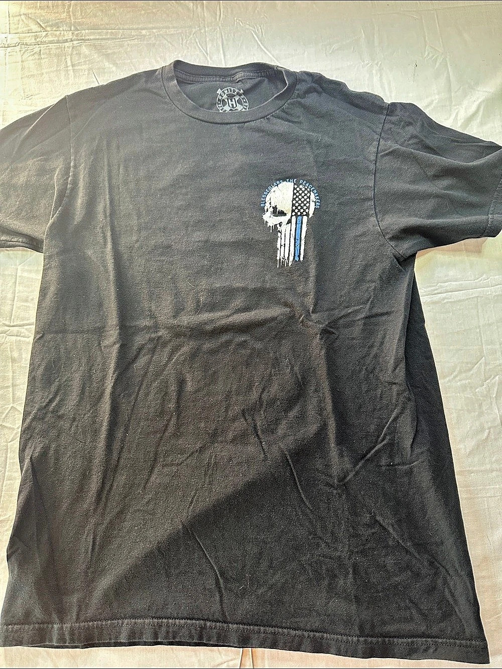 Howitzer Blessed Peacemakers Tee Graphic T-Shirt Size Medium